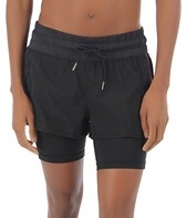 2XU Women's Freestyle Short With Compression