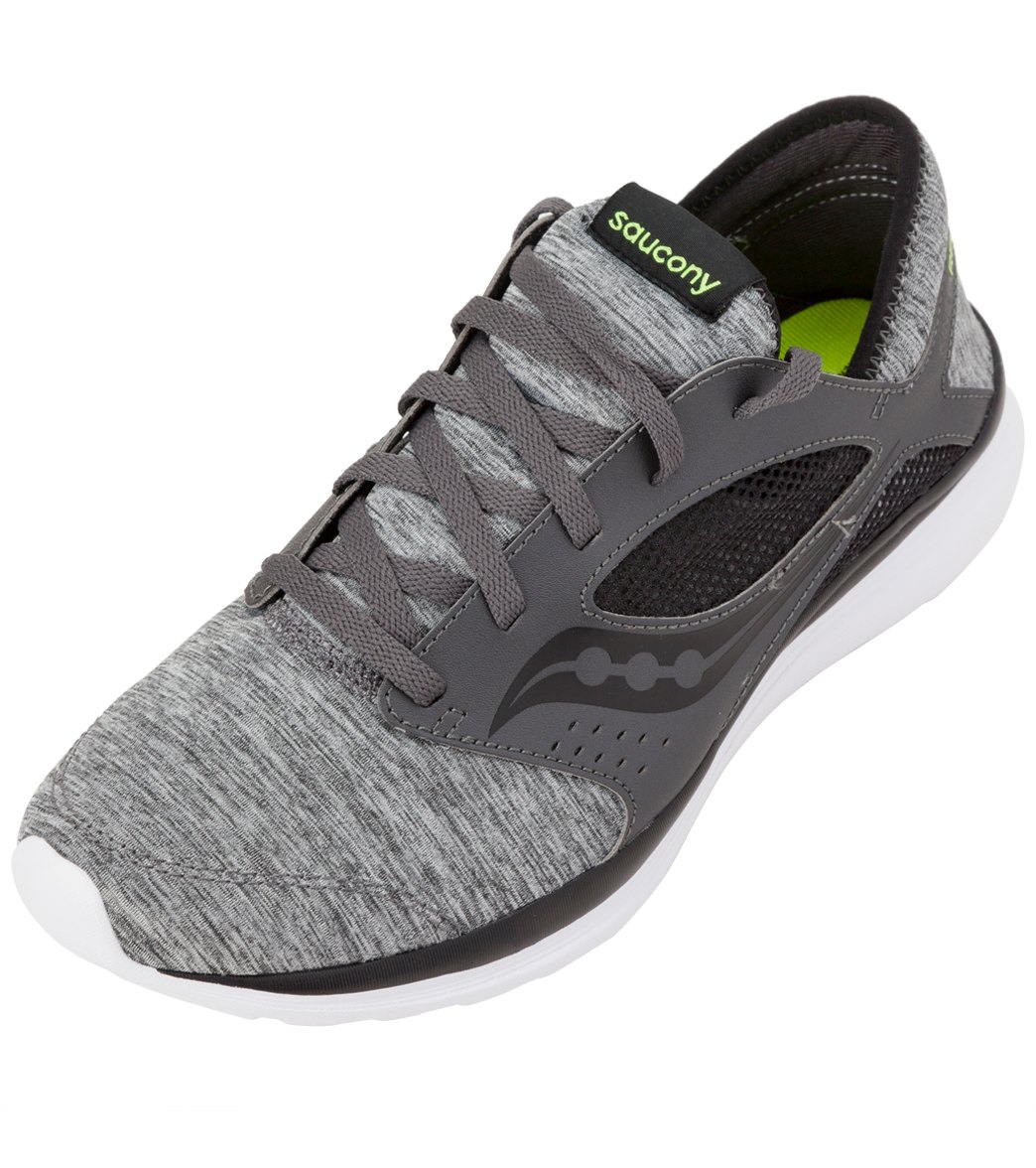 saucony kineta relay women's review